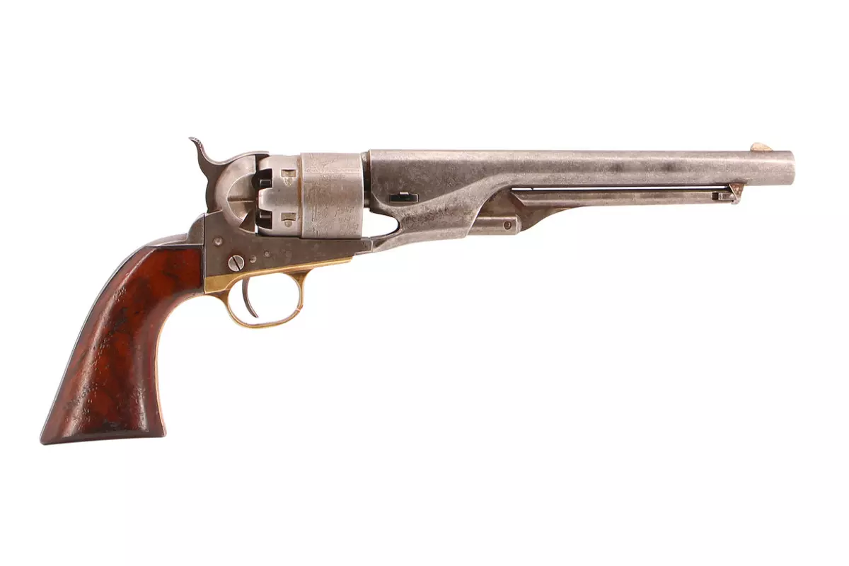 Revolver UBERTI 1860 Army Civil finition antique 8'' calibre...